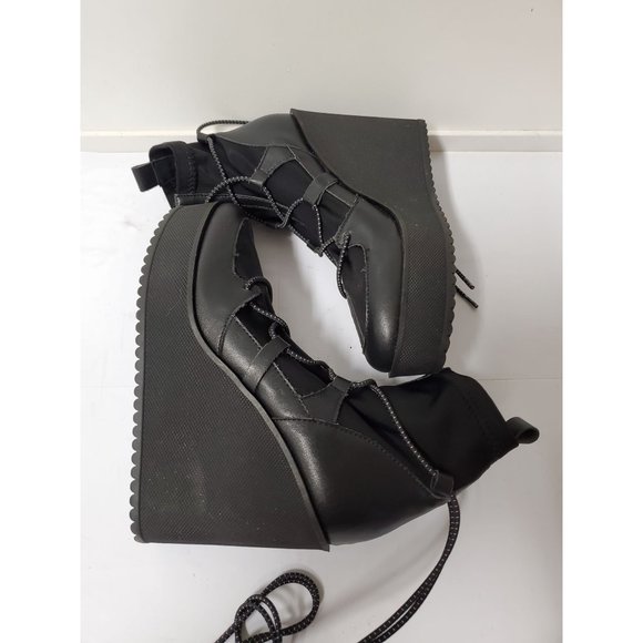 Steve Madden Atomic Wedge Lace-Up Bootie in Black Leather - Picture 7 of 11